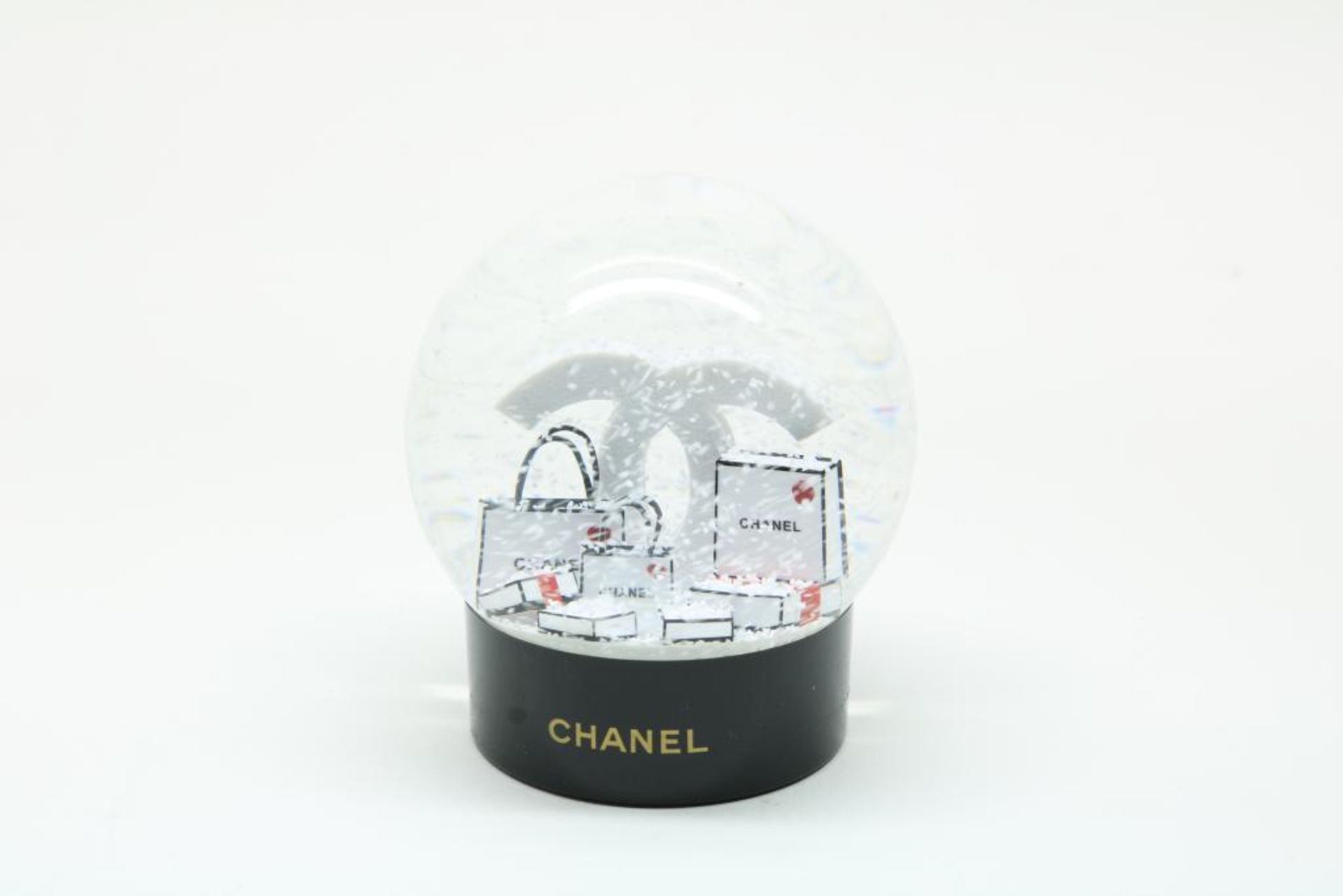 Chanel sneeuwbol