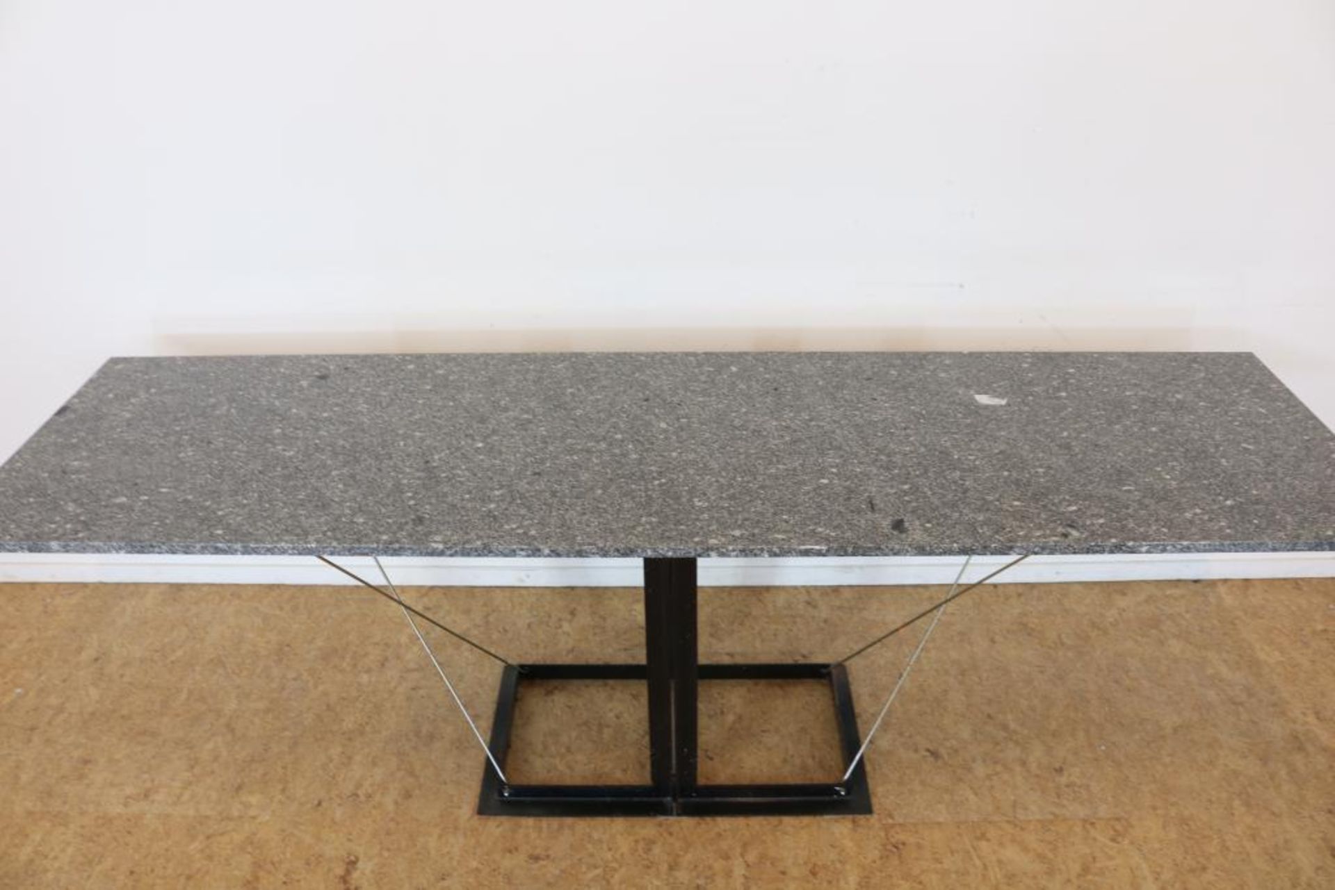 Metalen design tafel met marmeren blad - Bild 2 aus 3