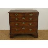 Eiken commode met 5 laden