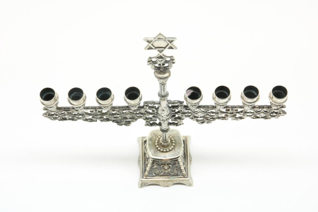 Zilveren Joodse menora kandelaar - Image 3 of 4