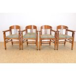 Serie van 4 eiken Schuitema stoelen