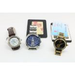 Lot divers horloges, wo Chinese horloge