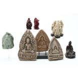 Lot div. Boeddha en Amuletten