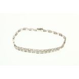 Witgouden armband bezet met diamant