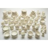 Uitgebreid Wedgewood servies, model Edme