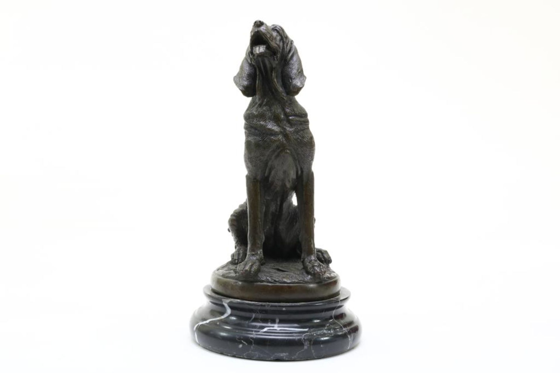 Bronzen sculptuur van hond - Image 4 of 5