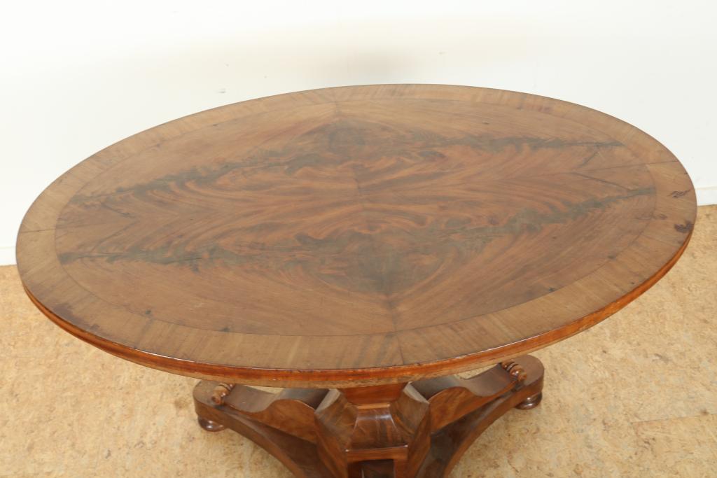 Mahonie ovale tafel, 19e eeuw - Image 2 of 4