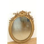 Ovale spiegel in goudlak lijst