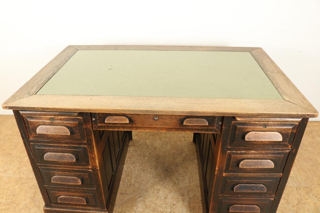 Eiken bureau - Image 2 of 3