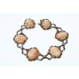 Zilveren armband met cameo's