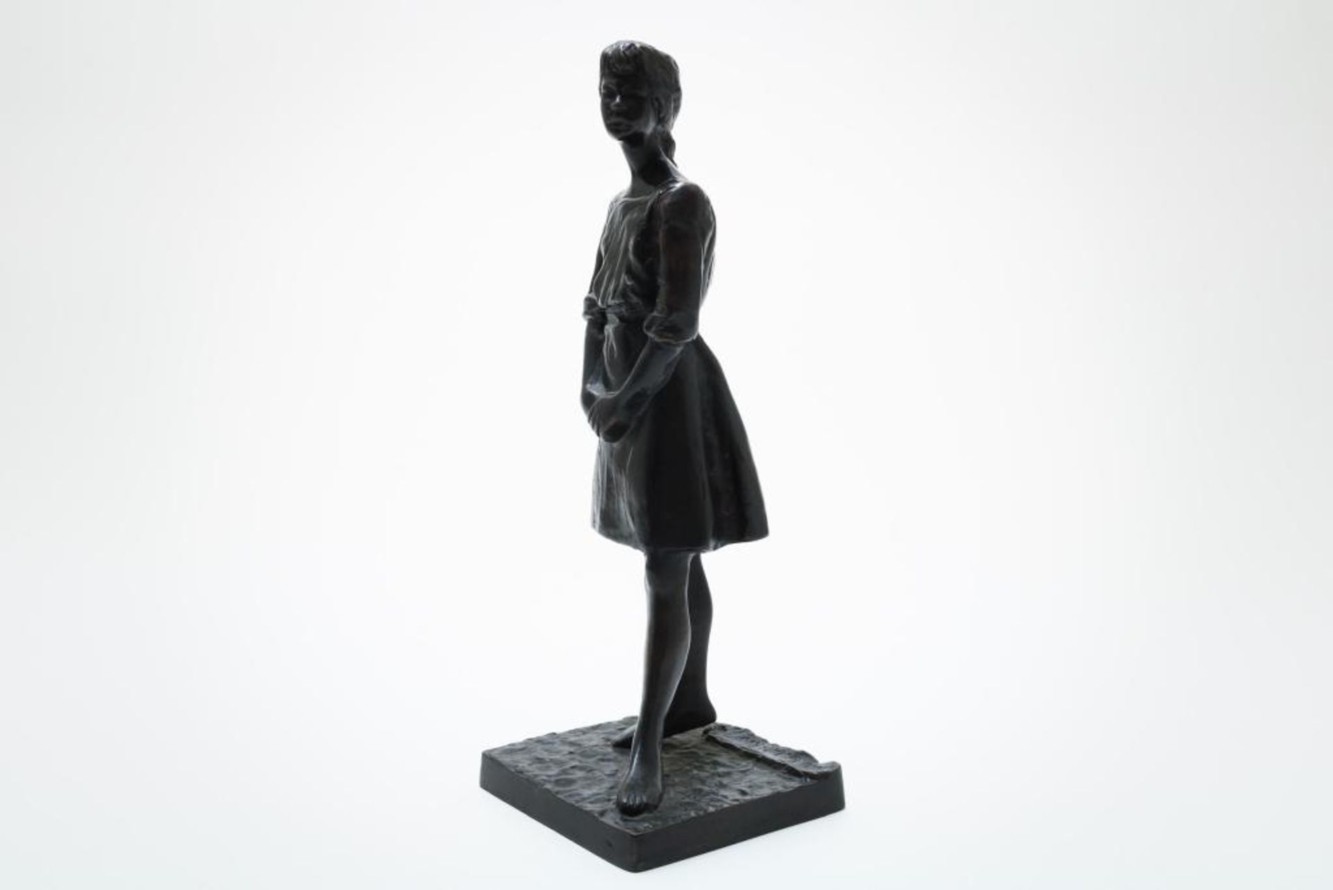 Bronzen sculptuur van meisje - Bild 5 aus 5