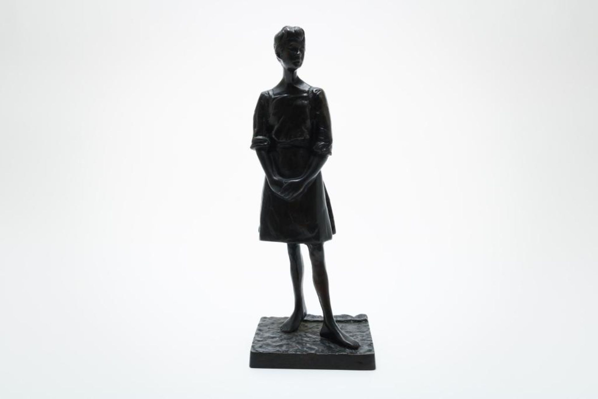 Bronzen sculptuur van meisje