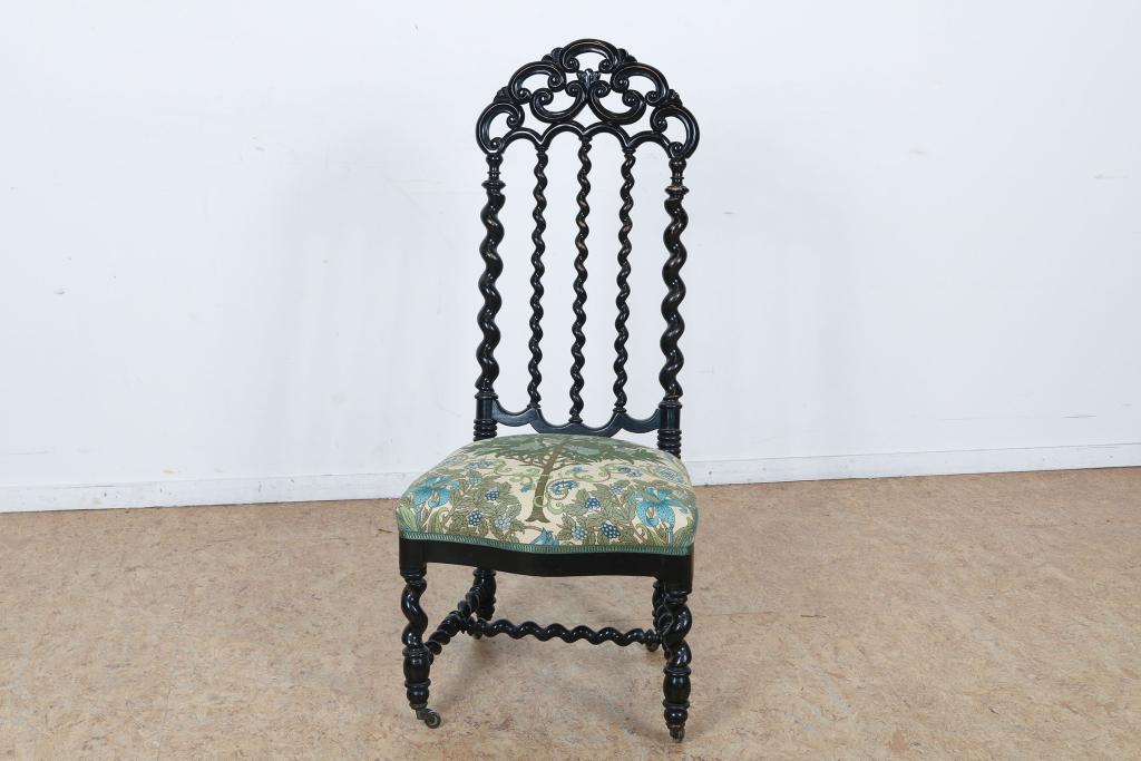 Gepolitoerd Victoriaanse damesfauteuil