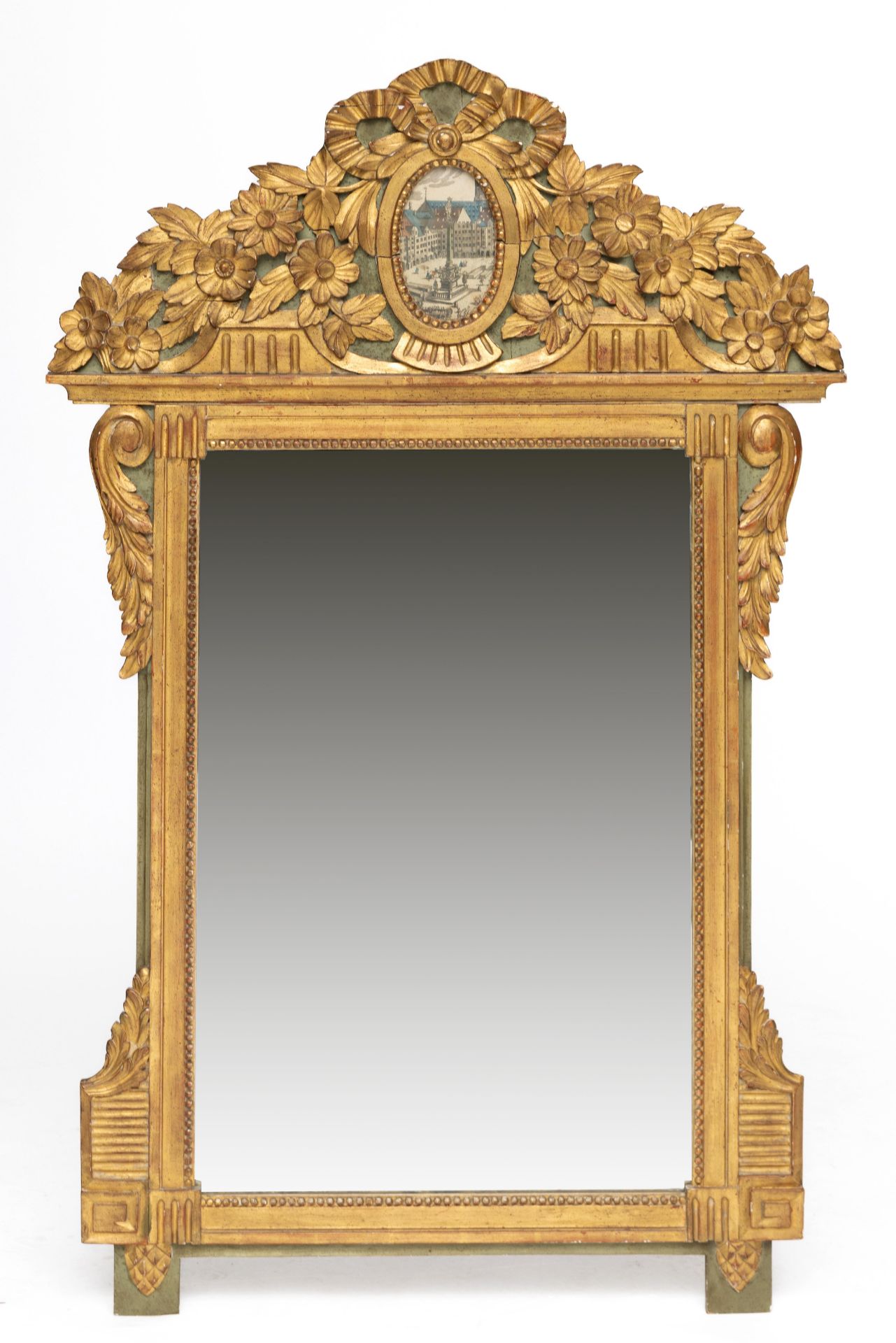Rechthoekige spiegel in vergulde lijst in Louis XVI-stijl, 19e eeuw.
