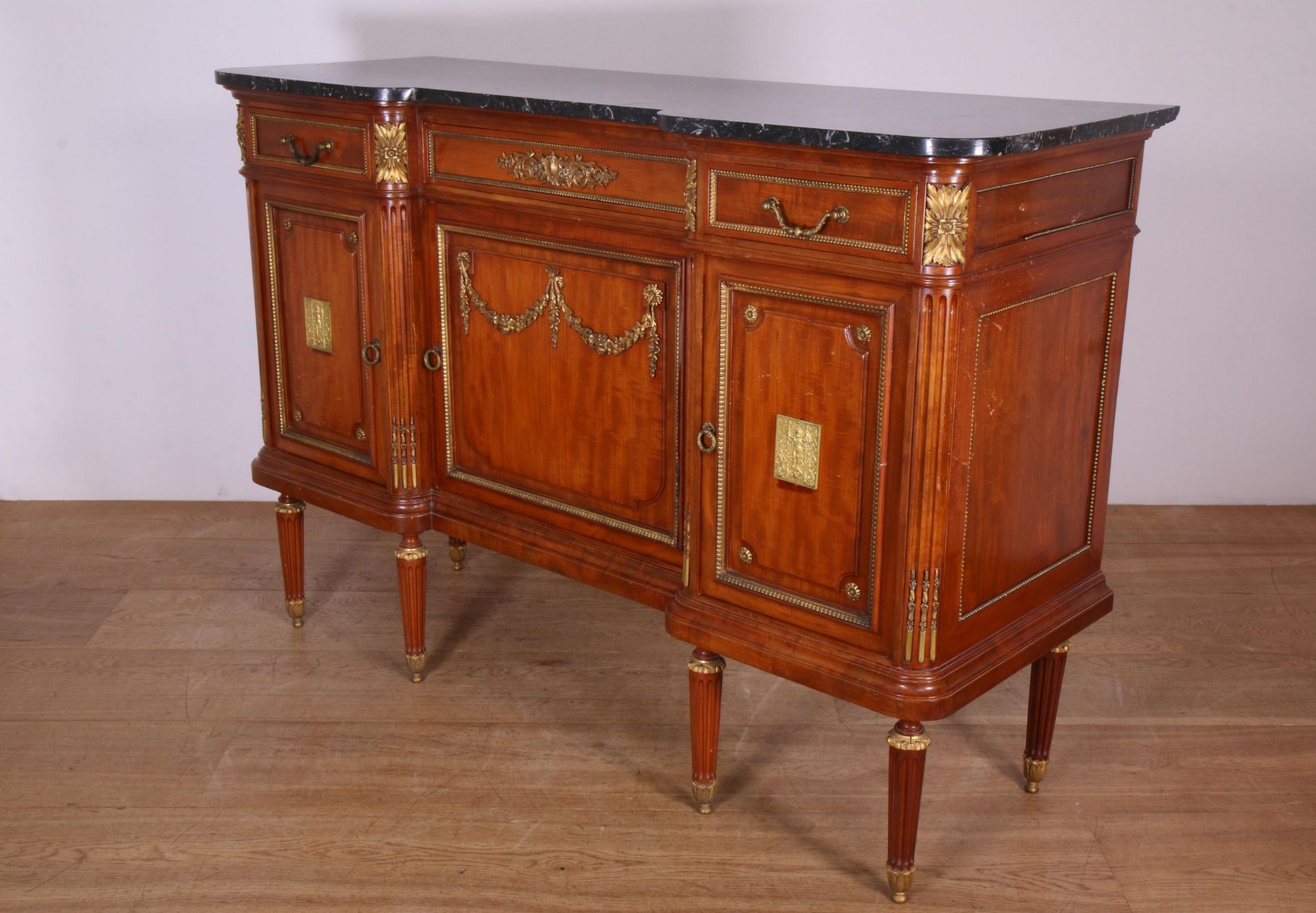 Mahoniehouten dressoir in Louis XVI-stijl, - Image 2 of 4