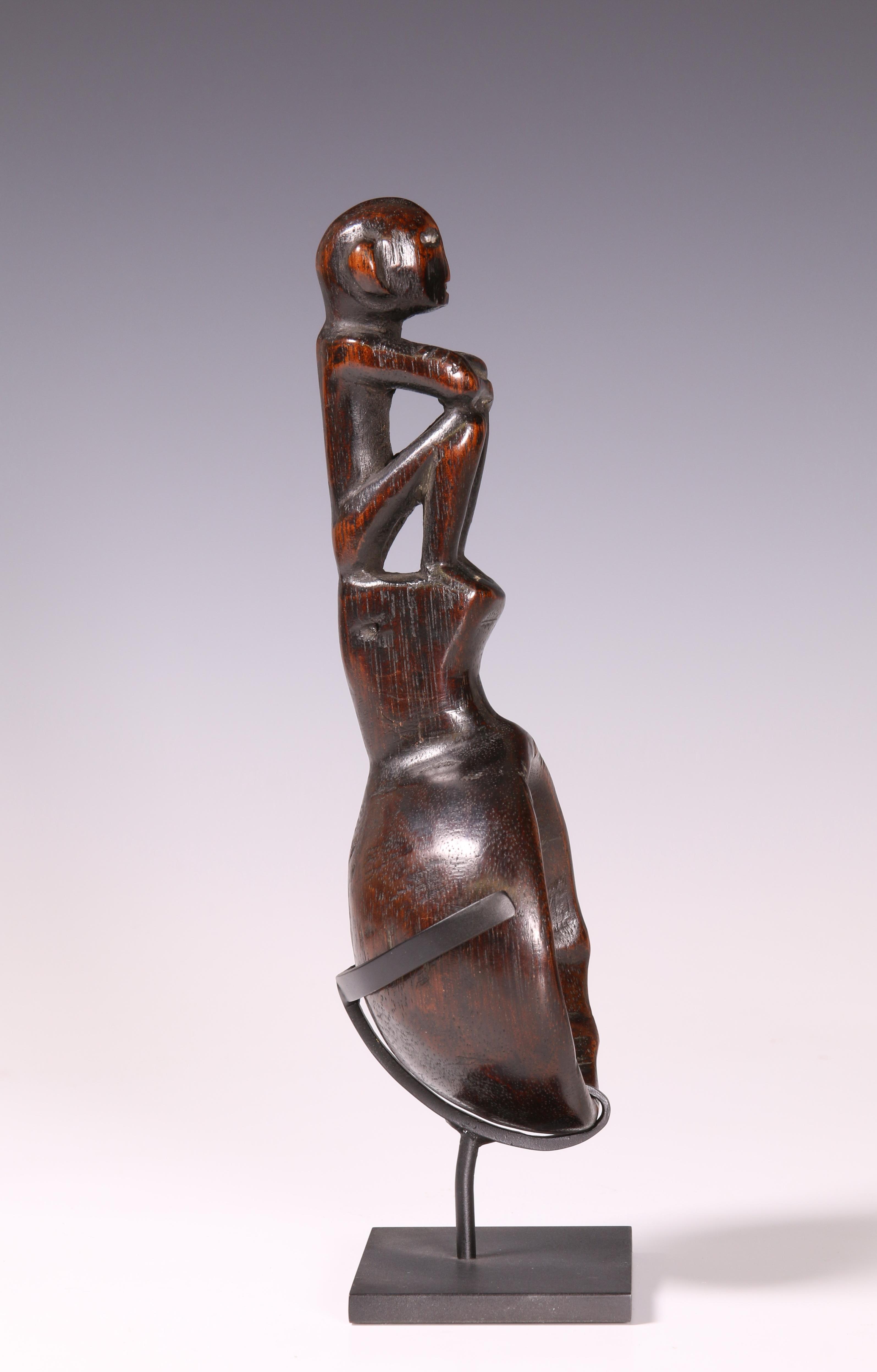 Philippines, Luzon, Ifugao, a wooden ceremonial ladle, - Image 4 of 6