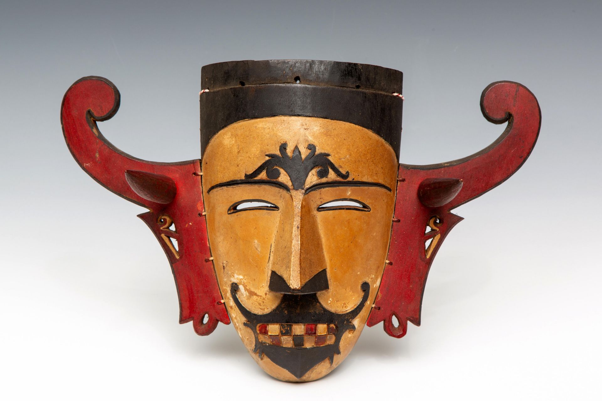 Borneo, Kayan, Dayak, face mask - Bild 2 aus 5