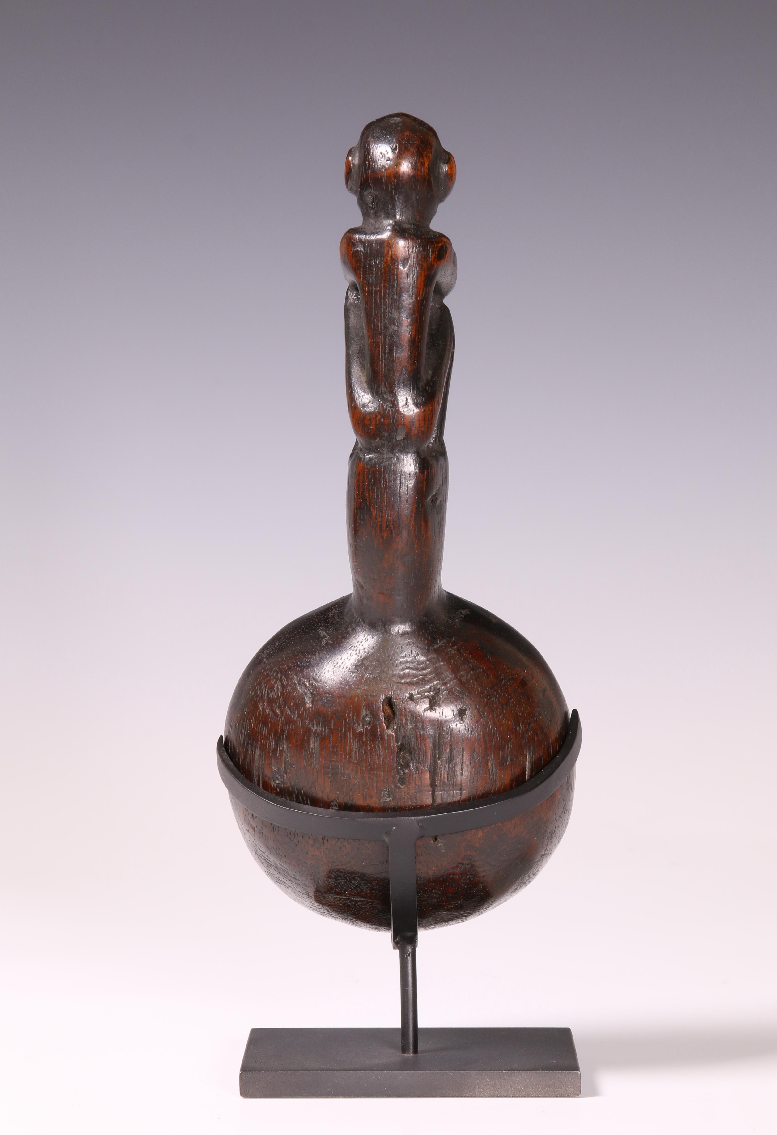 Philippines, Luzon, Ifugao, a wooden ceremonial ladle, - Image 6 of 6