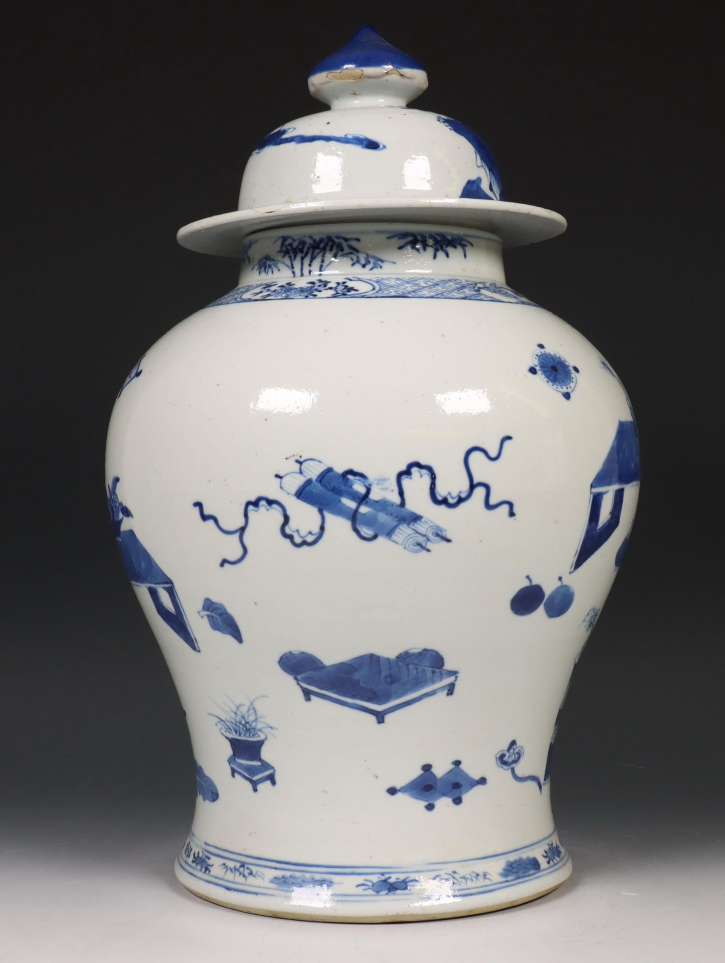 China, blauw-wit porseleinen baluster dekselvaas, modern, - Bild 5 aus 6