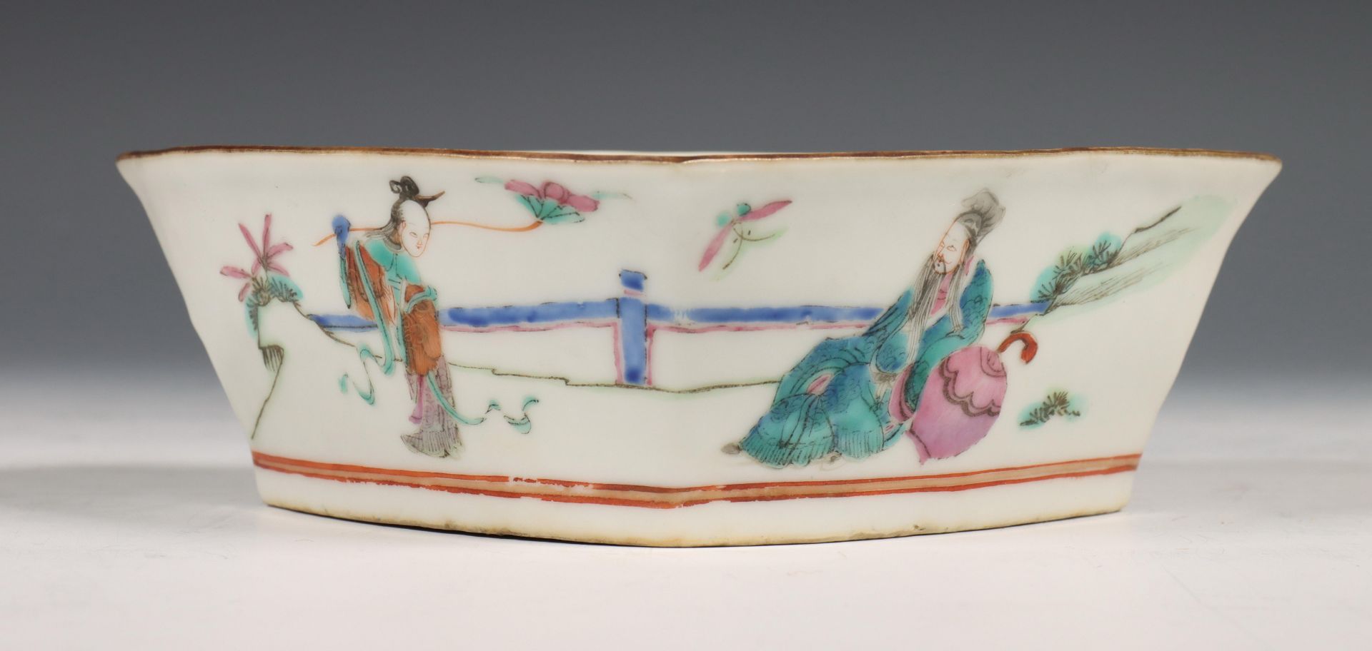 China, famille rose 'sweetmeat' set, ca. 1900, - Bild 15 aus 23