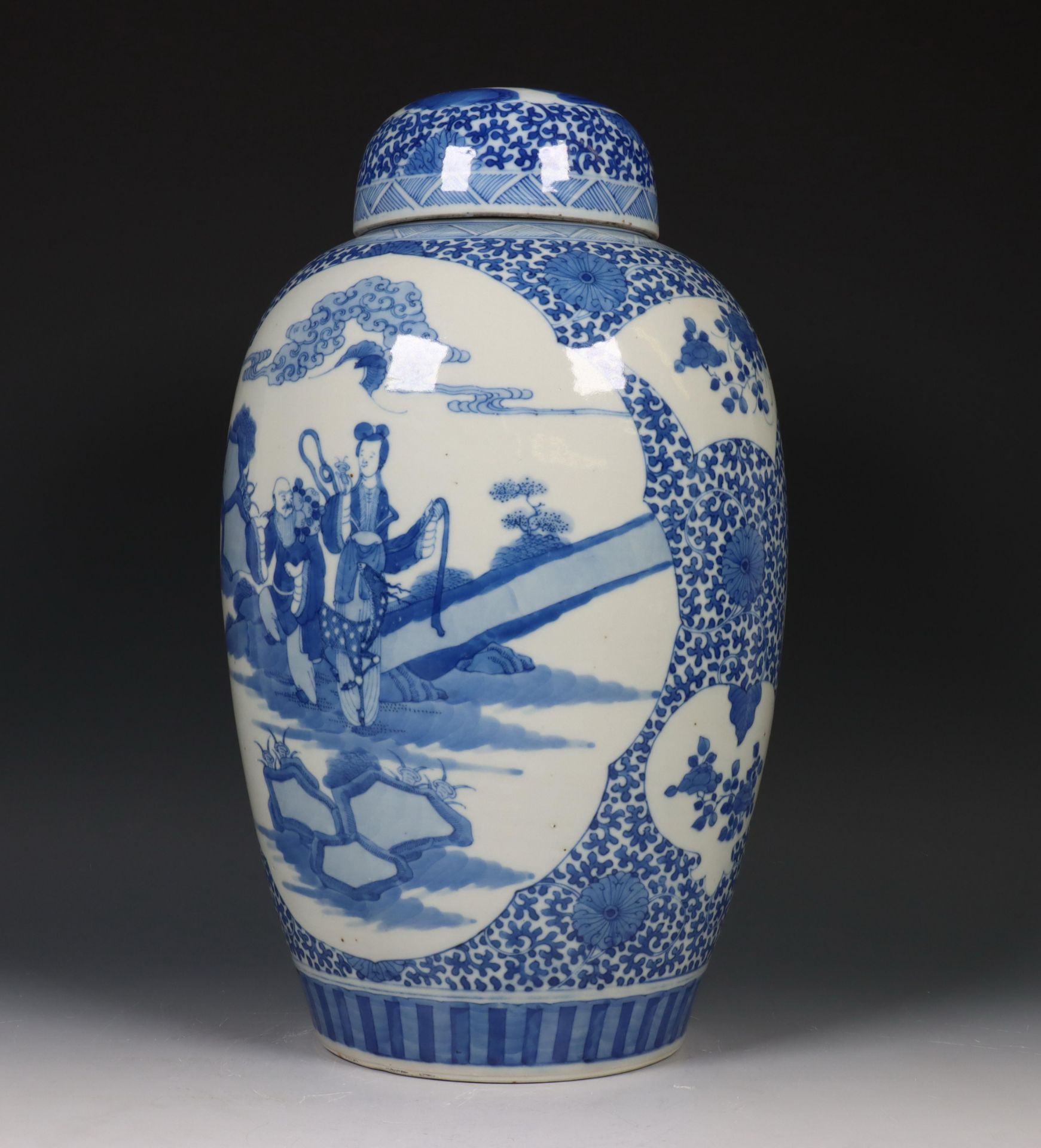 China, blauw-wit porseleinen dekselvaas, late Qing-dynastie (1644-1912), - Bild 5 aus 14
