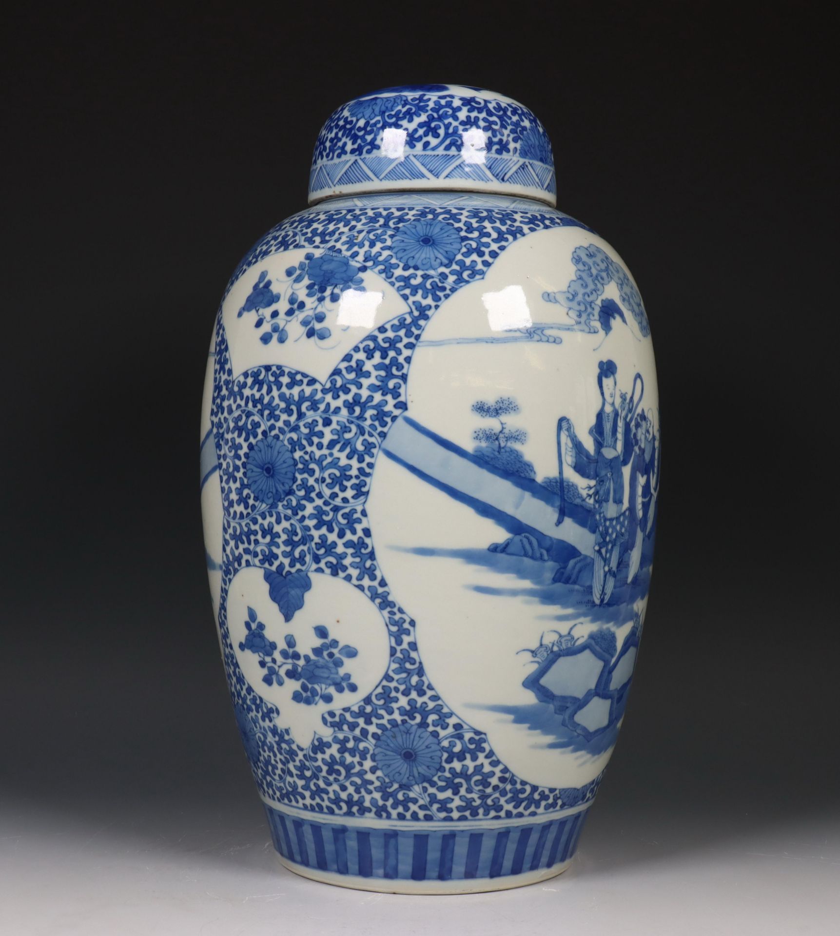 China, blauw-wit porseleinen dekselvaas, late Qing-dynastie (1644-1912), - Bild 7 aus 14