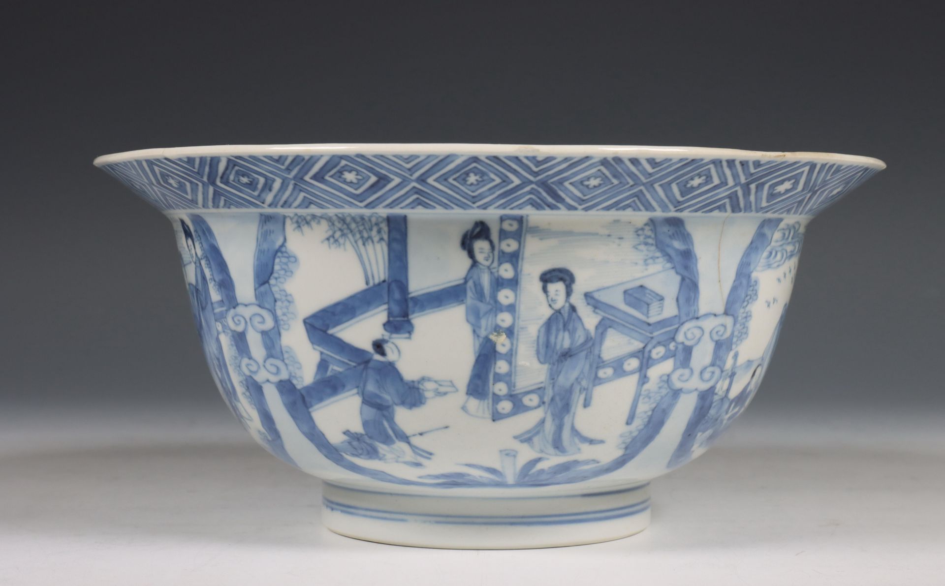 China, blauw-wit porseleinen kom, Kangxi periode (1662-1722), - Bild 4 aus 6