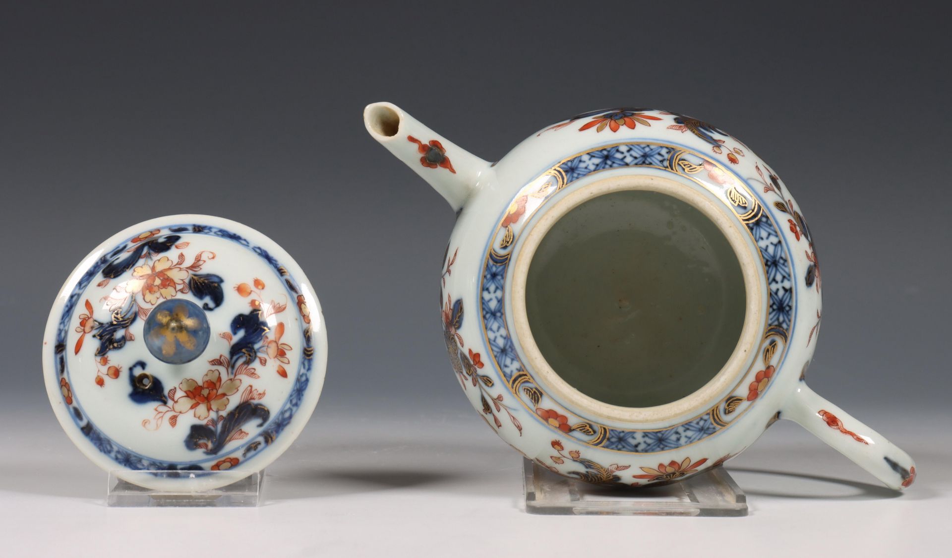 China, Imari porseleinen theepot, Kangxi periode (1662-1722), - Bild 6 aus 6