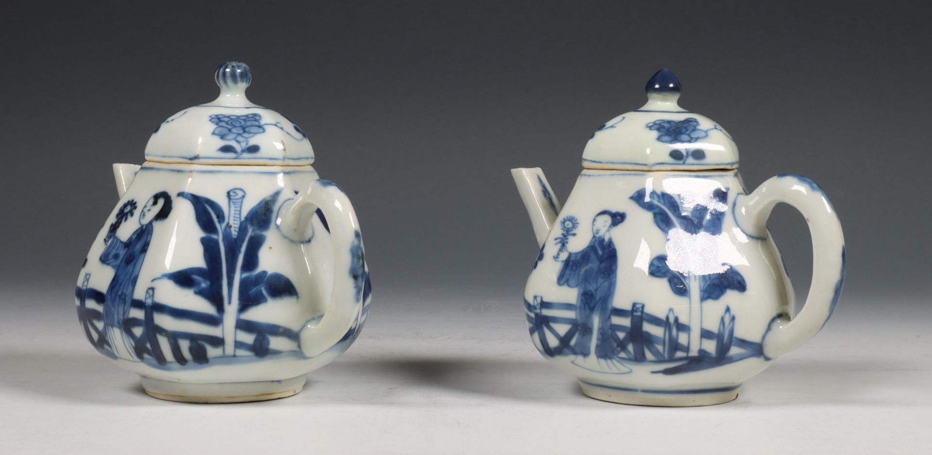 China, paar blauw-wit porseleinen zeskantige theepotjes, Kangxi periode (1662-1722), - Bild 8 aus 10