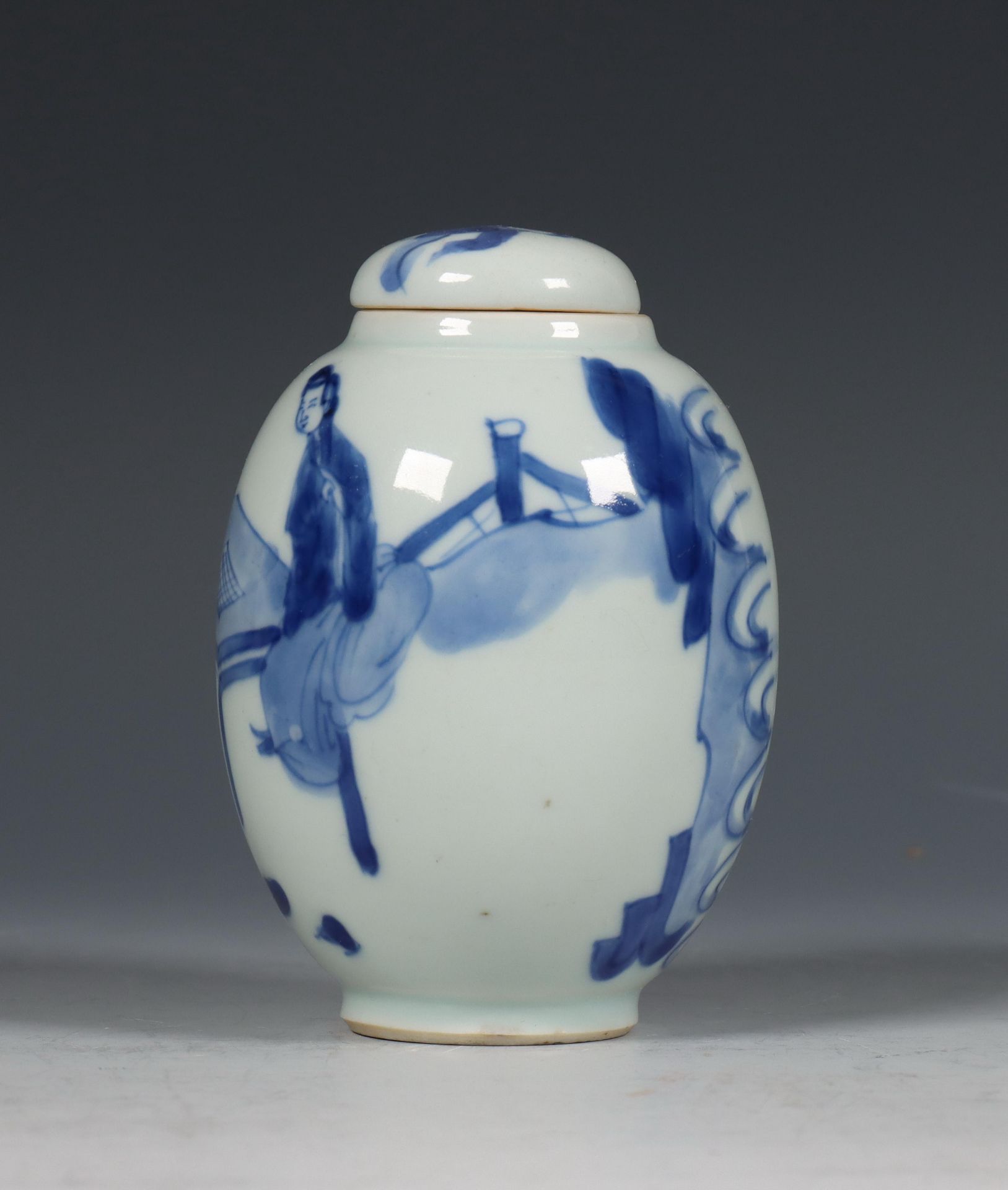 China, blauw-wit porseleinen theebusje, Kangxi periode (1662-1722), - Bild 3 aus 6