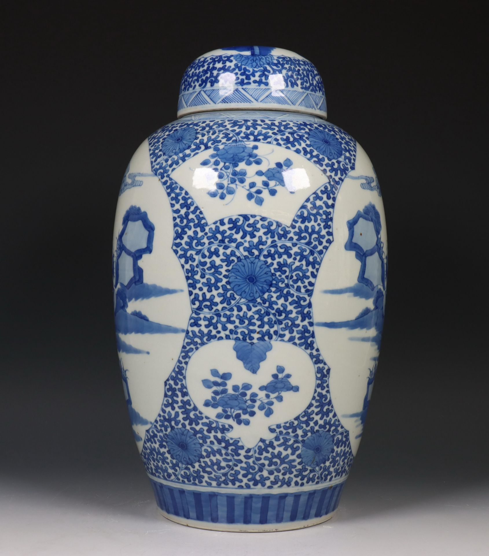 China, blauw-wit porseleinen dekselvaas, late Qing-dynastie (1644-1912), - Bild 14 aus 14