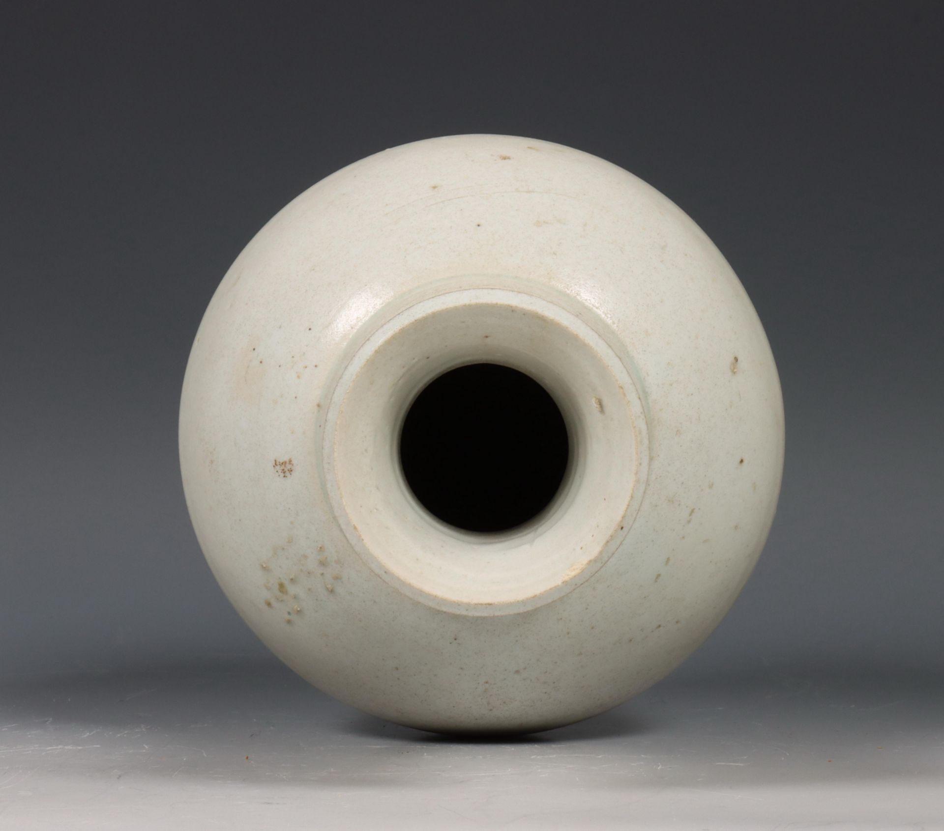 China, qingbai-geglazuurde porseleinen vaas, Noordelijke Song-dynastie, 10e-12e eeuw, - Bild 7 aus 12