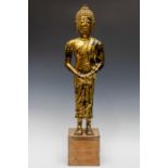 Thailand, Chienseng-stijl verguld bronzen figuur van Boeddha Shakyamuni, circa 17e eeuw,