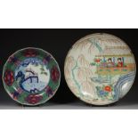 Japan, twee polychrome porseleinen schotels, 19e/ 20e eeuw,