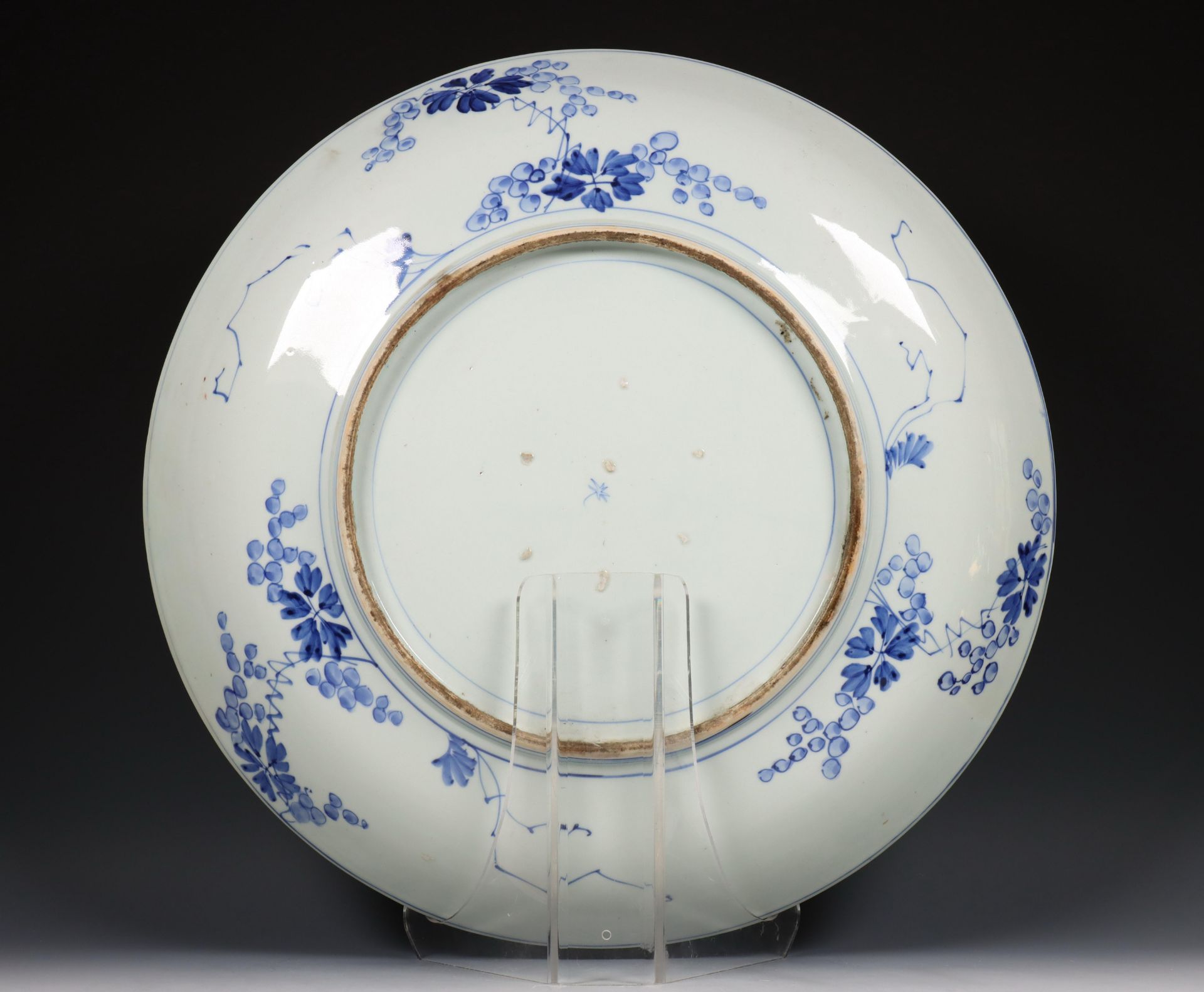 Japan, zeer grote Imari porseleinen schotel, Meiji periode (1868-1912), - Bild 3 aus 3