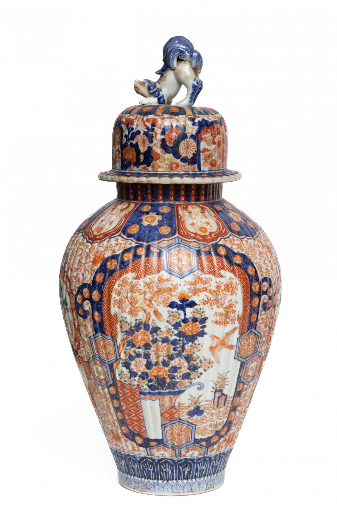 Japan, grote Imari baluster dekselpot, Meiji periode (1868-1912),