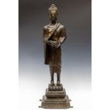 Thailand, Ayutthaya-stijl bronzen figuur van Boeddha Bhikshu, vroege 19e eeuw,