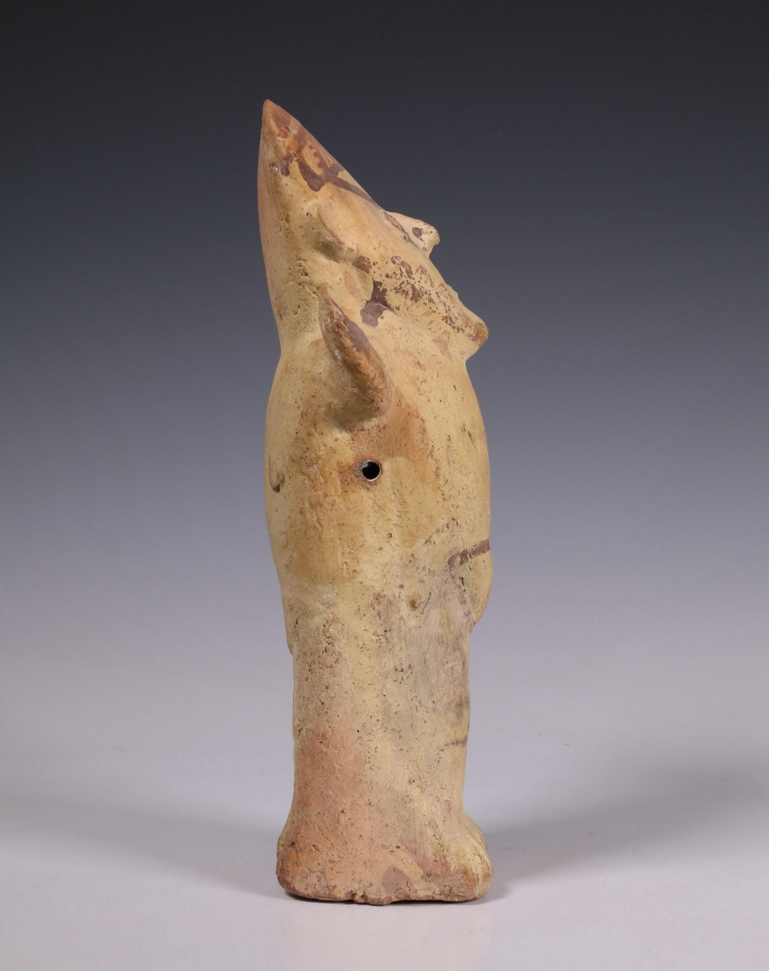 Peru, Chancay, molded terracotta standing figure, 1000-1470, - Bild 4 aus 6