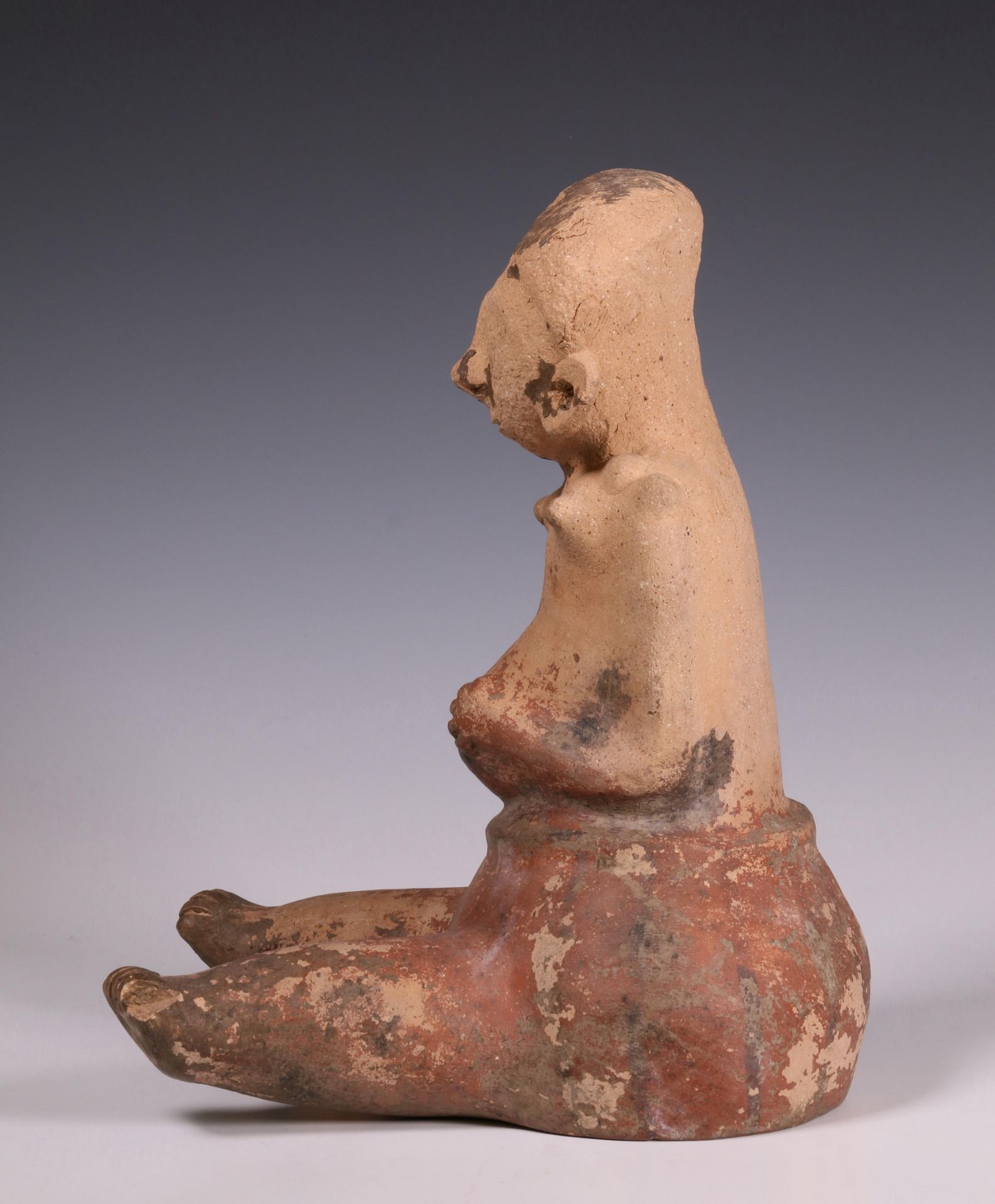 Mexico, Chinesco, a seated female figure, 100 BC - 250 AD; - Bild 6 aus 6