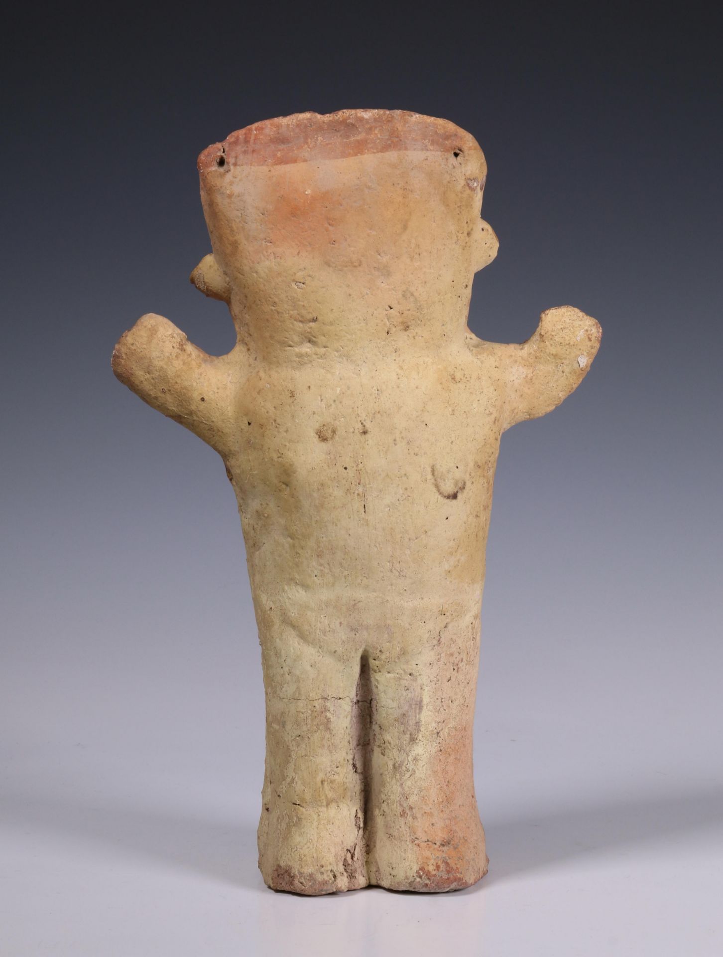 Peru, Chancay, molded terracotta standing figure, 1000-1470, - Bild 5 aus 6