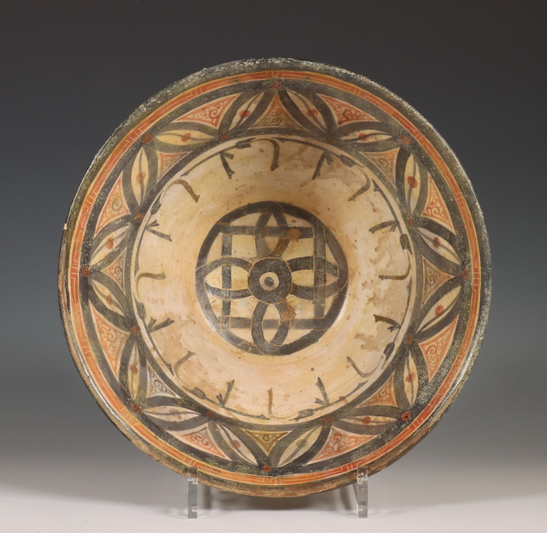 Persia, Seljuk, Nishapur glaze bowl, ca. 1100, - Image 2 of 4