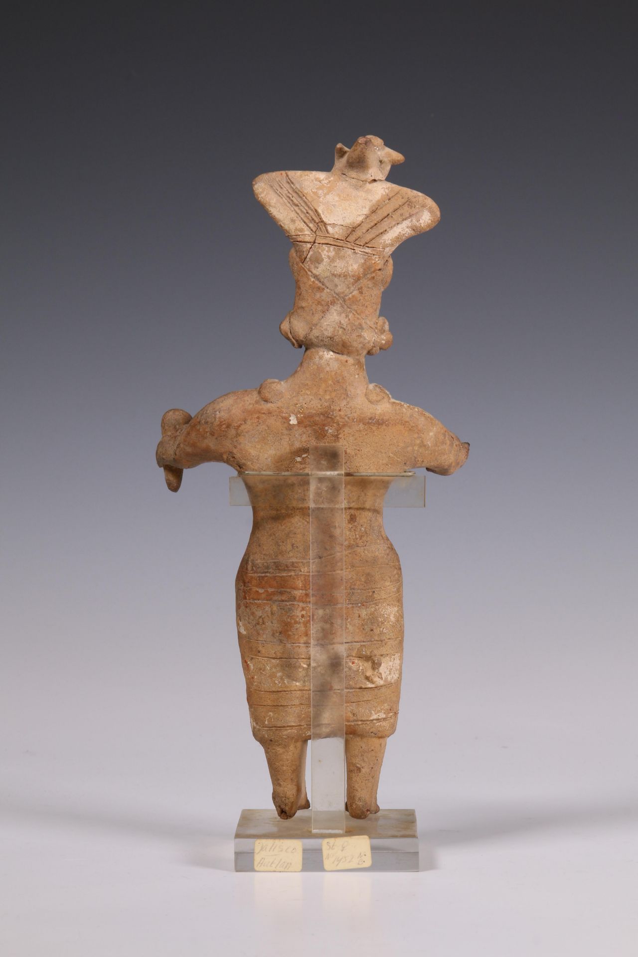 Mexico, Jalisco, standing terracotta priest slab figure, 100 BC-250 AD - Bild 5 aus 6