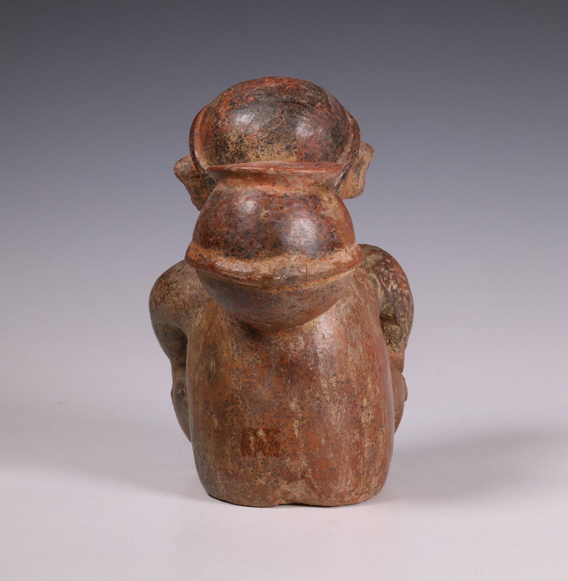 Mexico, Colima, a red earthenware sculpture of a seated figure, 100 BC-250 AD; - Bild 5 aus 5