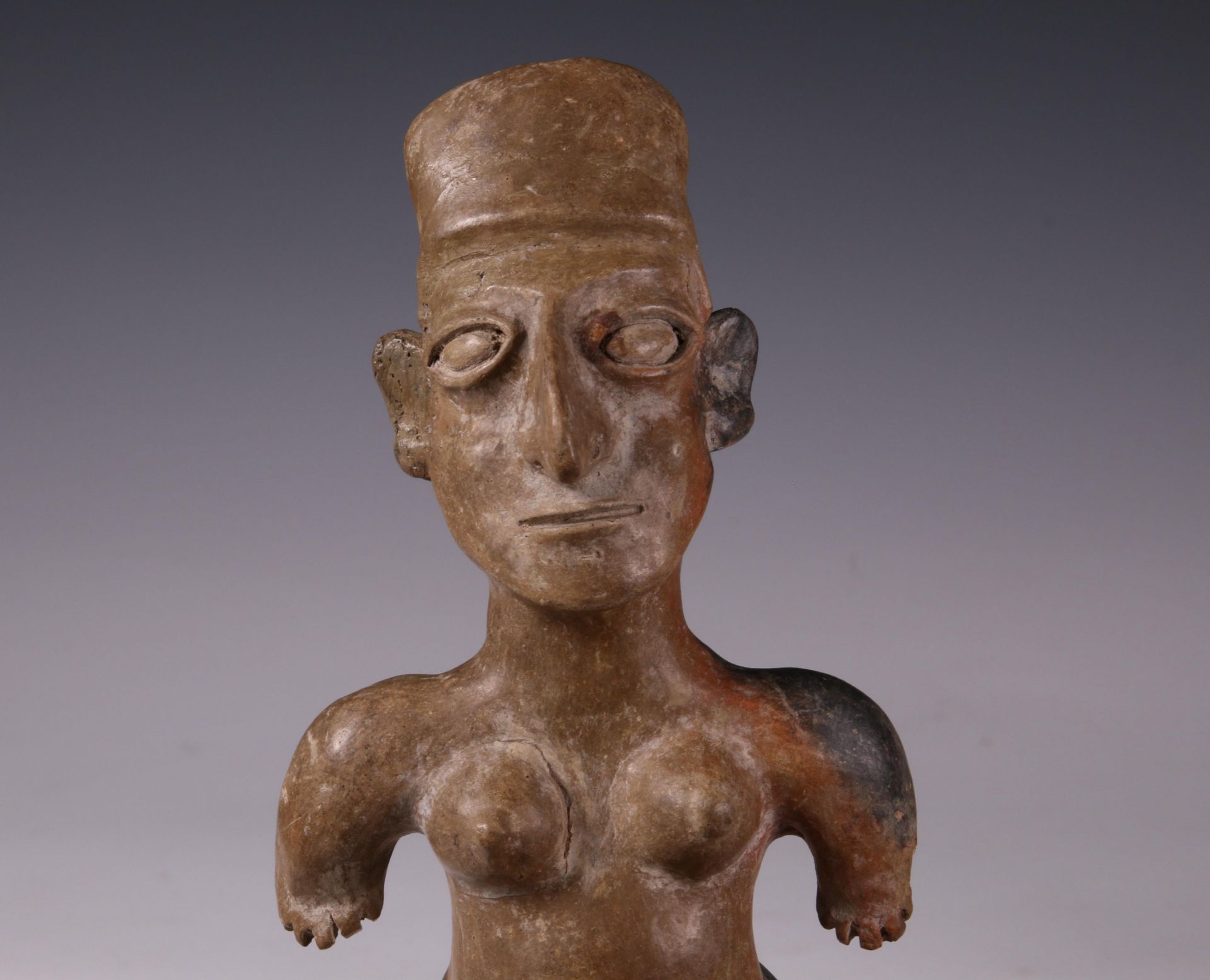 Mexico, Jalisco, standing female figure, possibly 100 BC- 250 AD; - Image 13 of 13