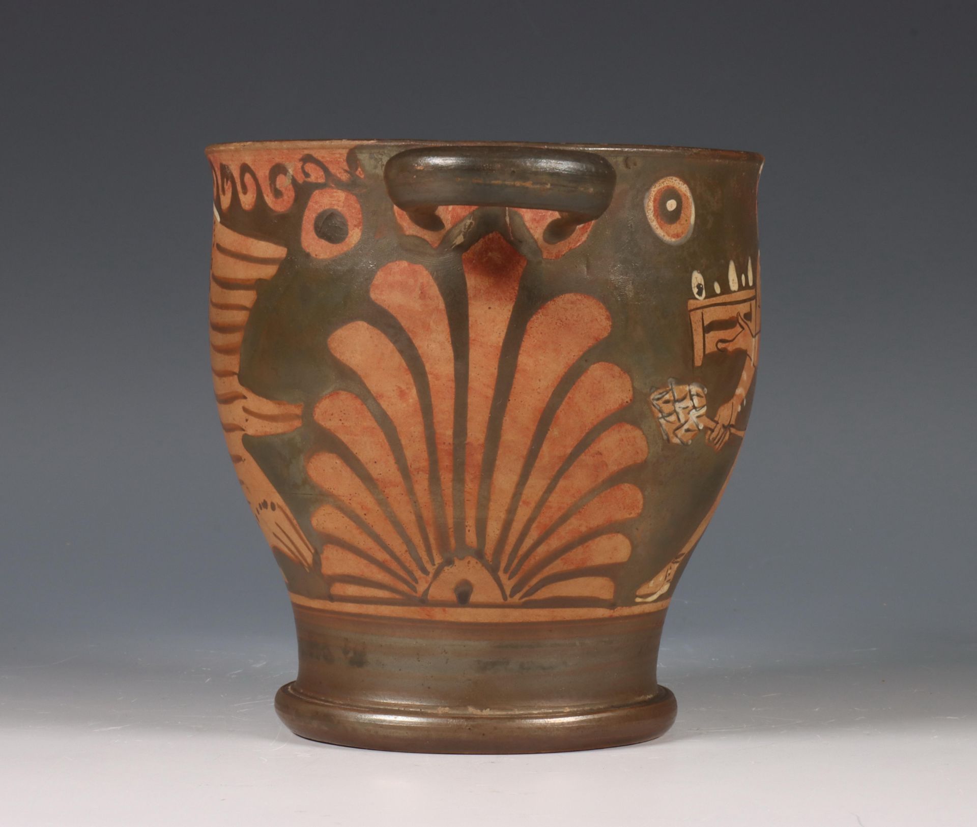 Apulia earthenware skyphos, ca. 300 BC. - Bild 5 aus 6