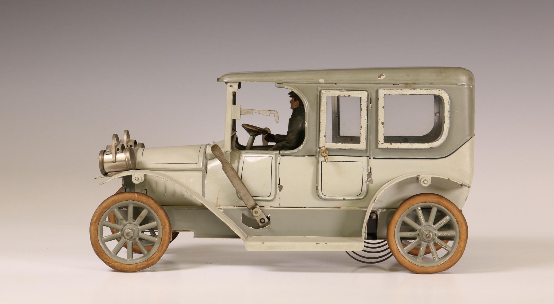 Duitsland, grijze limousine met chauffeur, mogelijk Karl Bub, ca. 1915. - Bild 7 aus 8