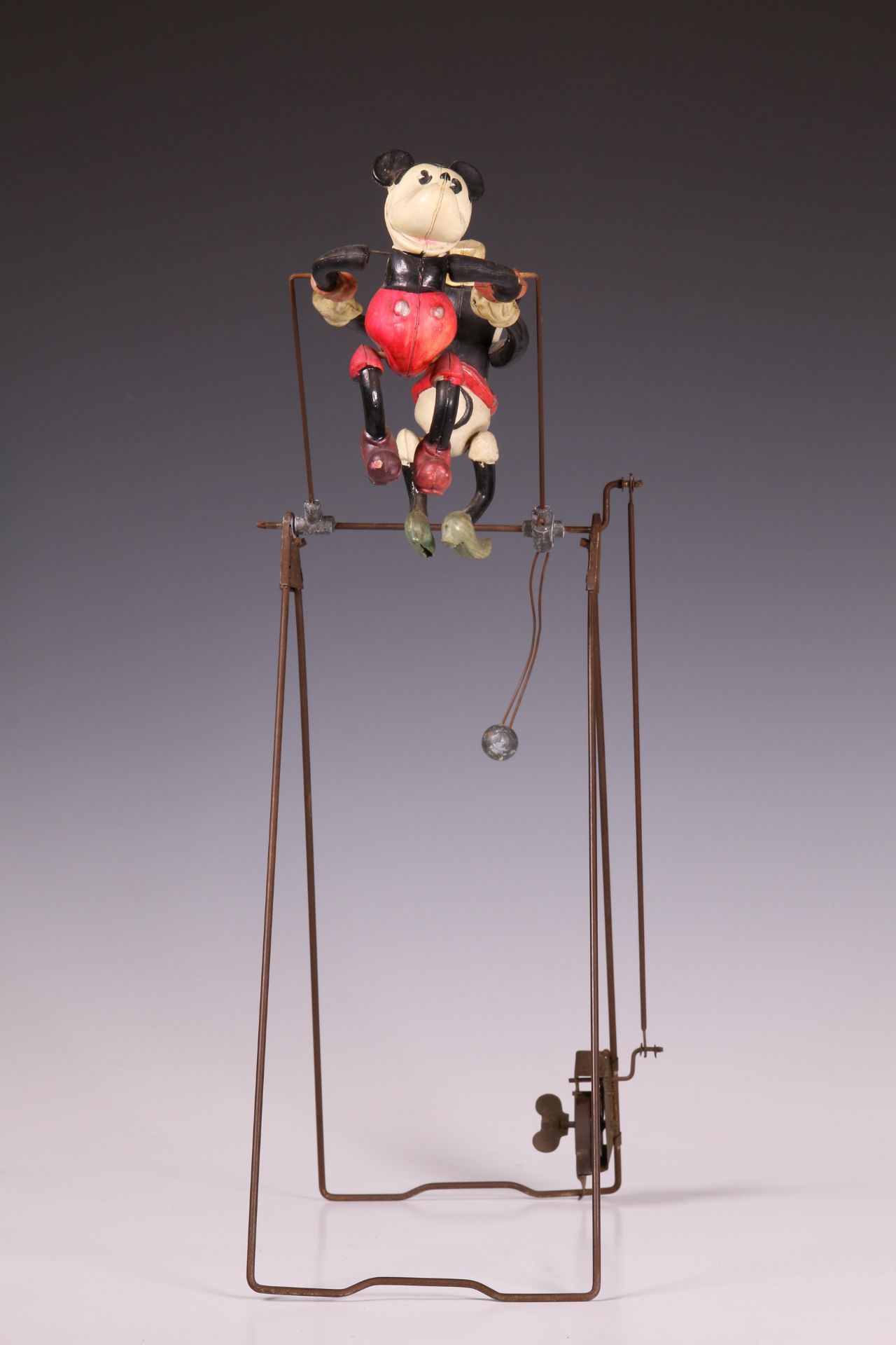 Japan, Mickey en Minnie Mouse in balans, ca. 1930. - Bild 7 aus 8