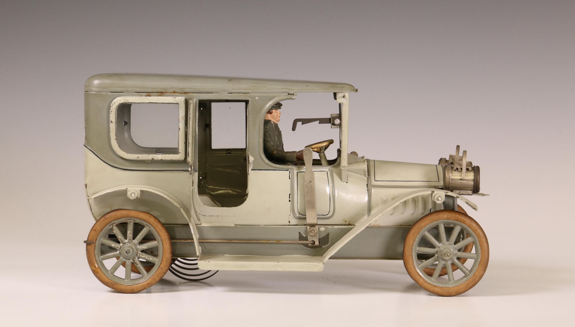 Duitsland, grijze limousine met chauffeur, mogelijk Karl Bub, ca. 1915. - Bild 4 aus 8