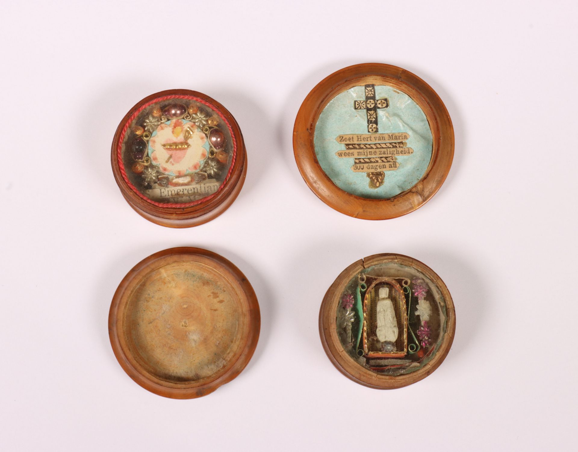 Diverse objets de vertu, 19e eeuw, - Bild 2 aus 4