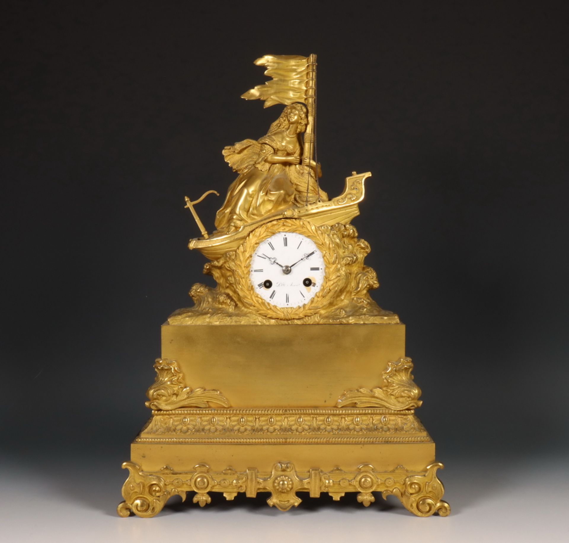 Frankrijk, bronzen vuurvergulde pendule, ca. 1840;